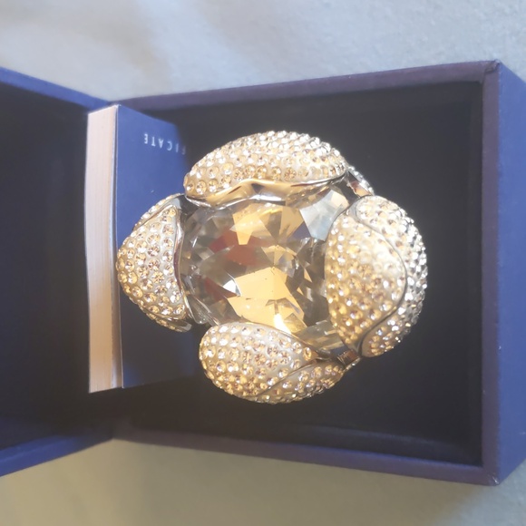 Swarovski Jewelry - Swarovski Large Silver Flower Ring